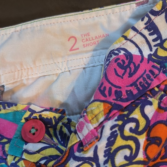 Lilly Pulitzer Callahan short size 2 - Picture 4 of 5